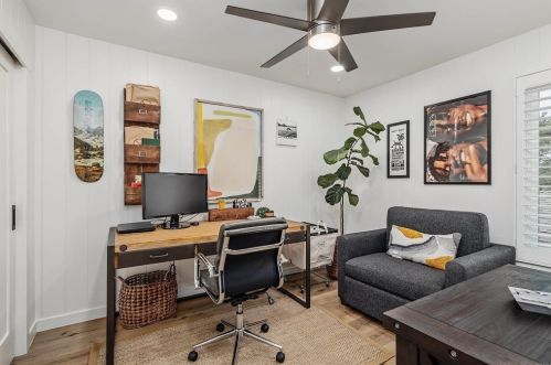 1961 Misty Cir, Encinitas CA  92024-3139 exterior
