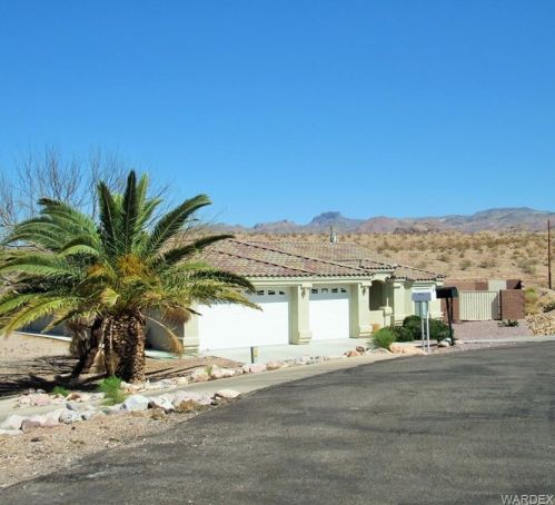 4009 San Rosa Pl, Bullhead City, AZ 86429-7736