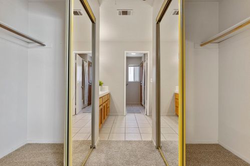 1026 Acaciawood Ct, Los Banos CA  93635-2937 exterior