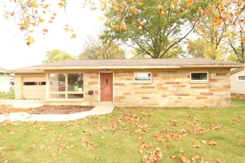 663 Harrison St, Linn Grove, IN 46711-0014