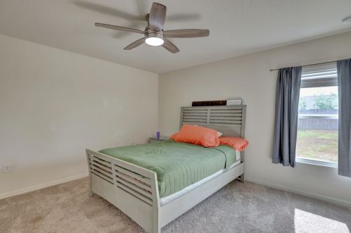 1977 Floresta Dr, Fort Pierce FL  34983-4619 exterior