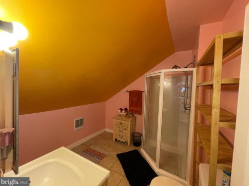 821 Glenside Ave, Wyncote PA 19095-1202 exterior