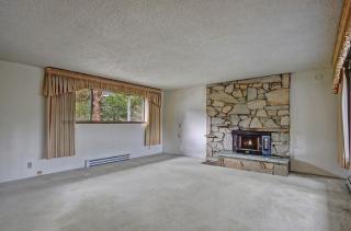 9756 49th Ave, Seattle WA  98115-2630 exterior