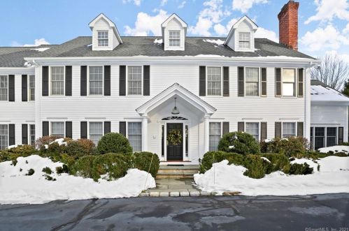164 Carter St, New Canaan, CT 06840-5007