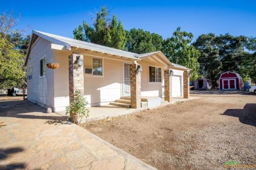 24946 Library Ln, Potrero, CA 91963-4104