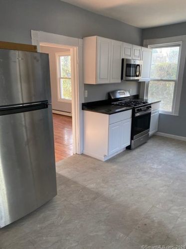 266 State St, Ansonia CT  06401-3048 exterior