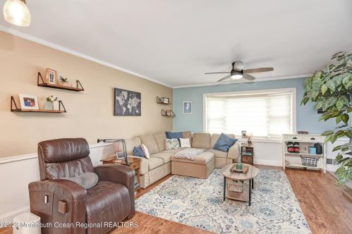 88 Rita Ln, Jackson Twp NJ  08527-2367 exterior