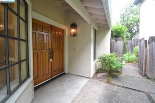 11713 Shadow Dr, Pleasanton, CA 94568-2203
