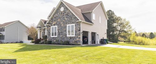 377 Waterfowl Dr, Magnolia DE  19962-2504 exterior