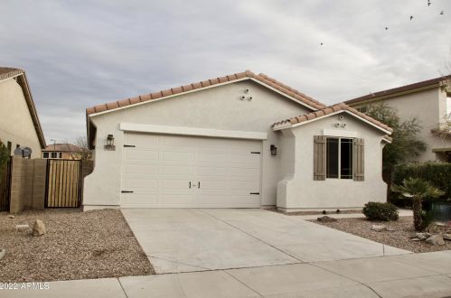 3712 Longhorn St, San Tan Valley, AZ 85140-4303