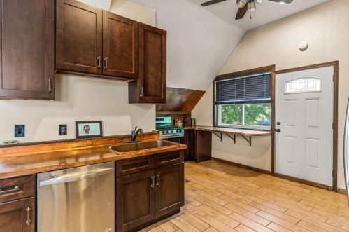 344 Rosedale Ave, Milwaukee WI 53207-0014 exterior