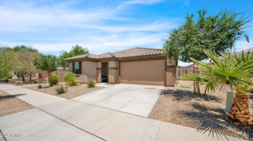 17142 Fetlock Trl, Sun City, AZ 85387-1084