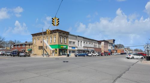 111 Franklin St, Richwood OH  43344-1060 exterior