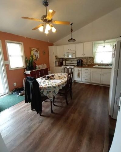 328 Huber Blvd, Hobart IN  46342-1105 exterior