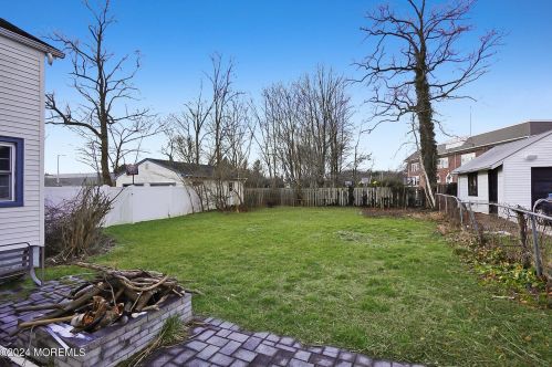 207 Locust Ave, West Long Branch, NJ 07764-1173