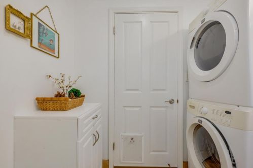 1640 Kentfield Ave, Redwood City CA  94061-2706 exterior