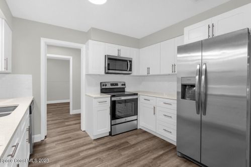 2545 Hillcrest Ave, Titusville FL  32796-3790 exterior