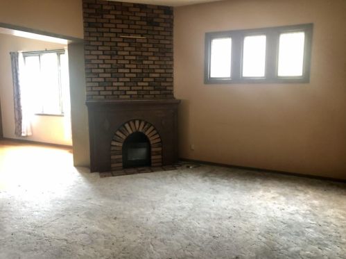 922 Clark St, Saint Paul, MN 55130-4032