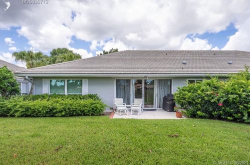 2954 Westlake Cir, Palm City FL  34990-4615 exterior