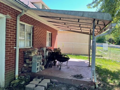 321 Ormond Ave, Hermitage PA  16146-3321 exterior