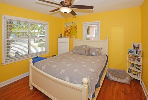2439 8th Ave, Saint Petersburg FL  33712-2003 exterior