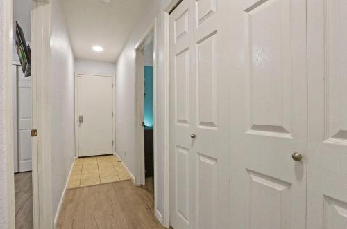 1804 Elleby Ct, Modesto CA  95355-8658 exterior