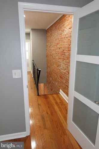 1525 Hicks St, Philadelphia PA  19146-4820 exterior