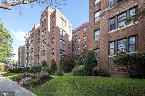 4007 Connecticut Ave, Washington, DC 20008-1139