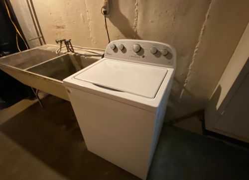 7901 Daly Rd, Cincinnati OH 45224-1168 exterior