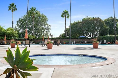 5705 Erlanger St, San Diego CA  92122-3801 exterior