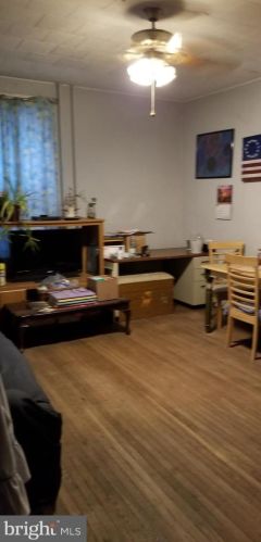 318 Green St, Hazle Township PA  18201-5706 exterior