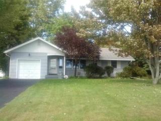 10 Claremont Ave, Massena Center, NY 13662-1032