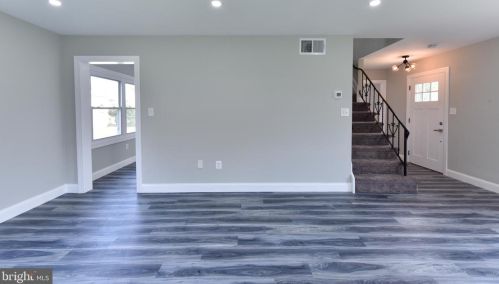 29 Maplewick Ln, Willingboro NJ  08046-2904 exterior