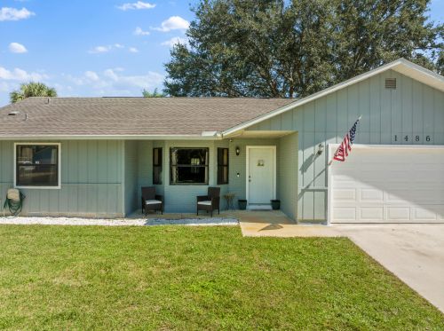 1486 22nd Ave, Vero Beach, FL 32960-3255