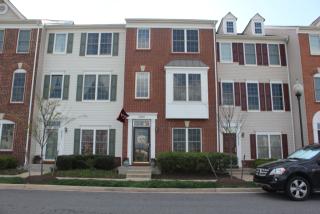 25089 Francisco Ter, Fairfax VA  20152-6736 exterior