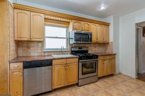 1312 81st St, North Bergen NJ  07047-4148 exterior