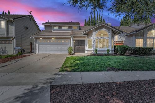 1563 Williamsport Dr, San Jose, CA 95131-3327