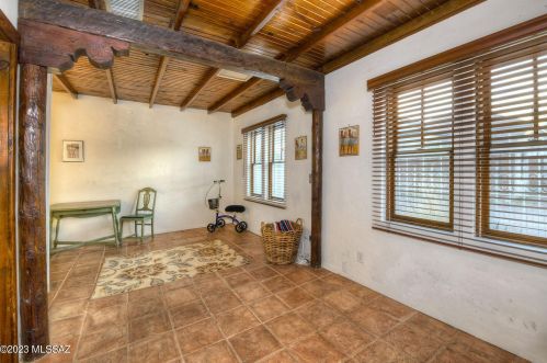 520 4th Ave, Tucson AZ  85705-8450 exterior