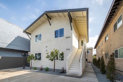 1372 Cherry Ave, Long Beach, CA 90813-2502