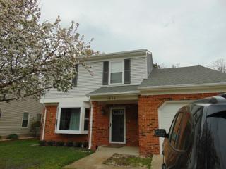1884 Haviland Dr, Virginia Beach VA  23454-6706 exterior