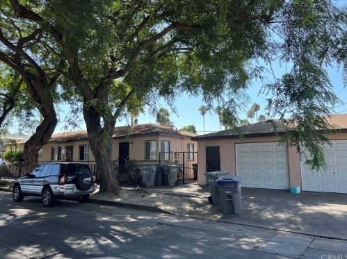 3235 Wisconsin Ave, Lynwood, CA 90262-1567