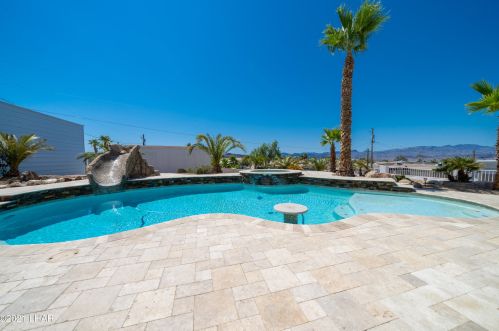 2982 Gypsy Dr, Lake Havasu City, AZ 86406-7061