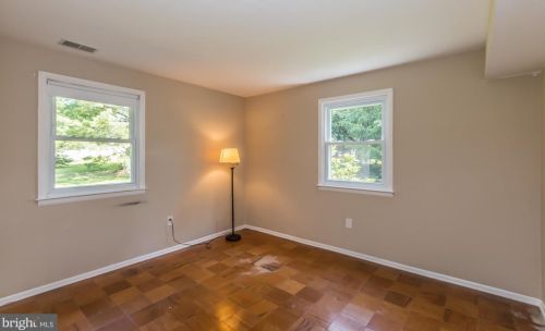 3105 Taft Rd, Norristown PA  19403-4053 exterior