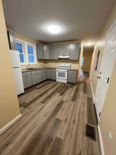 19 Hoffman Ave, Poughkeepsie NY  12603-1801 exterior