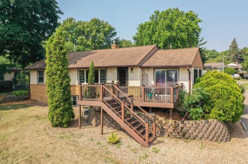 1949 Arcade St, Saint Paul, MN 55109-2553