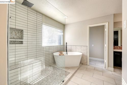 1579 Jasmine Cir, Oakley CA  94561-2652 exterior