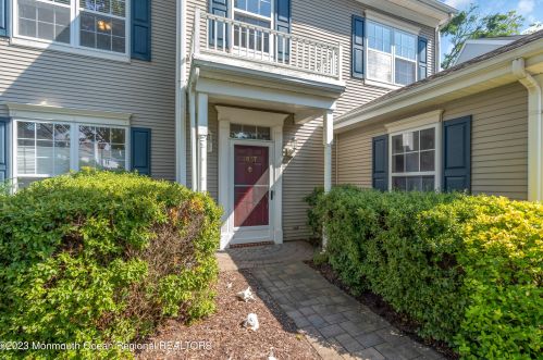 2037 Oceanbrook Dr, Belmar, NJ 07719-9657