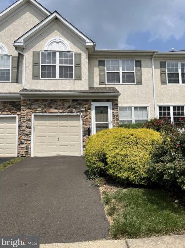 1455 Sweetbriar Dr, Jamison, PA 18929-1651