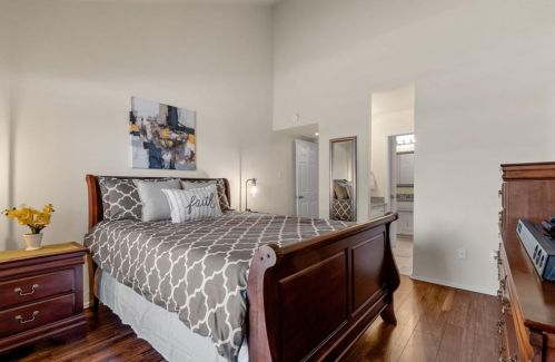 1917 Maxwell Dr, Lewisville TX  75077-7520 exterior