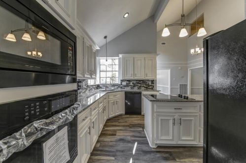 5631 Spring Lodge Dr, Humble TX 77345-1470 exterior